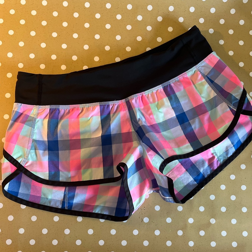 Lululemon Run Speed Short 2" Pop Plaid Colorful Multi Size 6 Gym Shorty Shorts